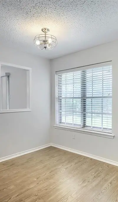 814 Oakbluff Drive, Lancaster TX 75146 - Photo 5