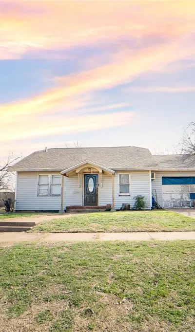 1109 W Elm Street, Breckenridge TX 76424