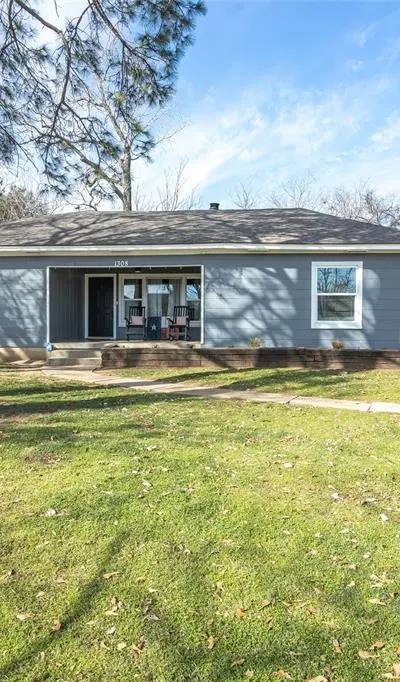 1308 Myrtle Street, Denton TX 76201 - Photo 3