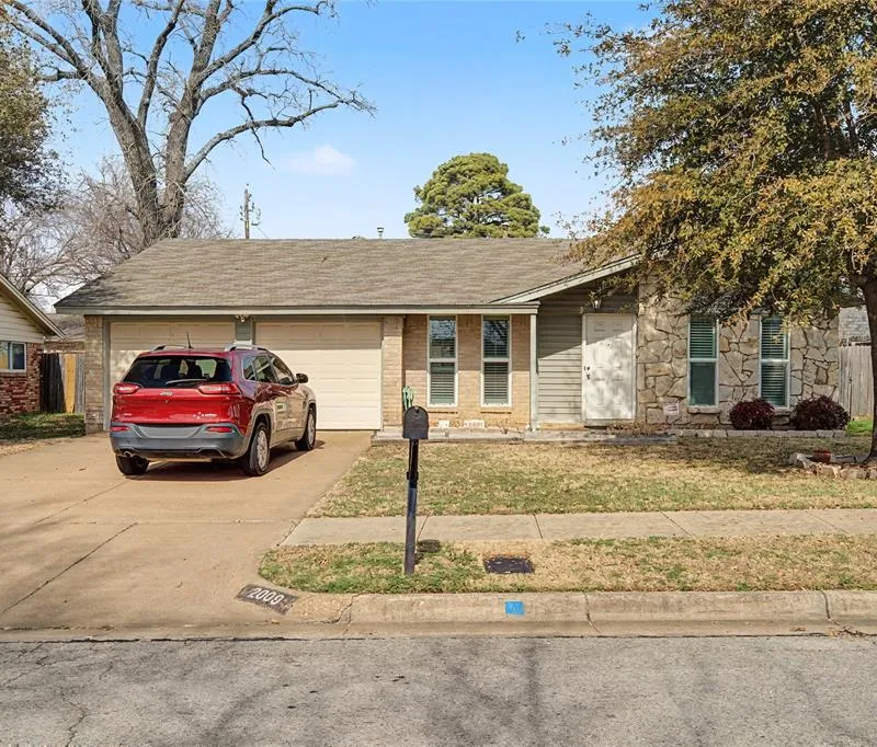 2009 Charleston Drive, Bedford TX 76022