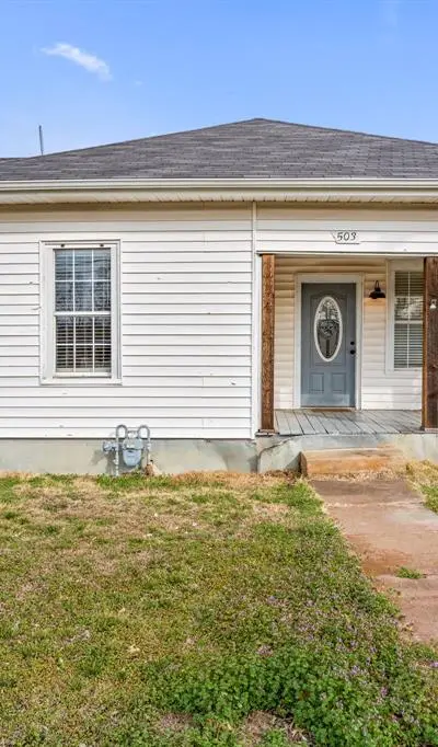503 N Pearl Street, Trenton TX 75490