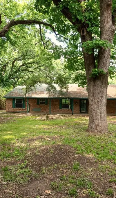 5731 Mona Lane, Dallas TX 75236