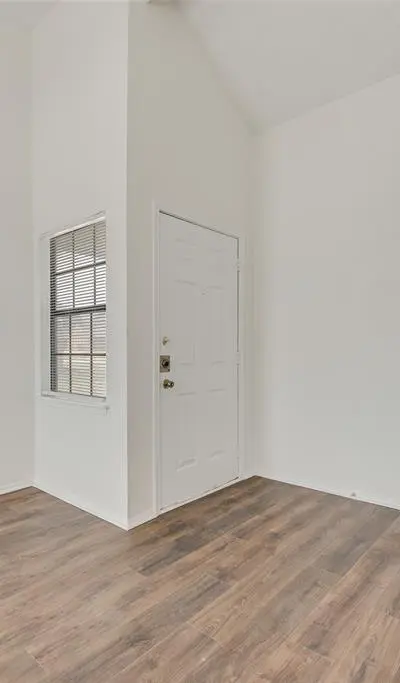 1362 Southridge Drive, Lancaster TX 75146 - Photo 4