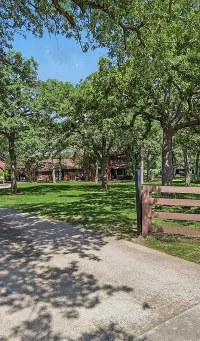 1189 W Jeter Road, Bartonville TX 76226
