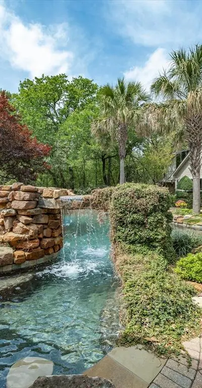 625 Estates Drive, Copper Canyon TX 75077 - Photo 3