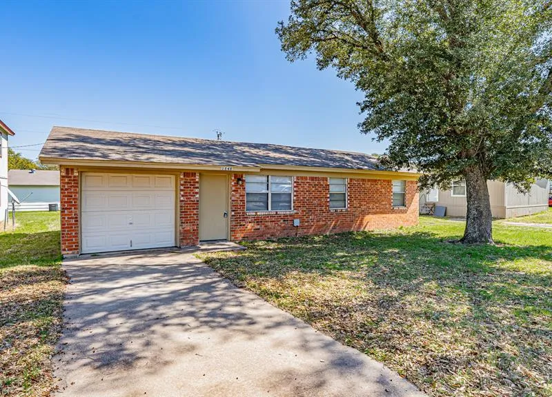 1848 Coral Road, Pelican Bay TX 76020