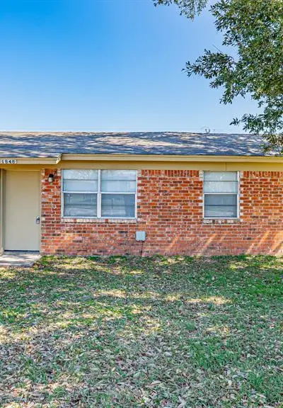 1848 Coral Road, Pelican Bay TX 76020 - Photo 2