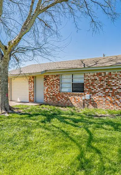 1517 Coral Cut Off, Pelican Bay TX 76020 - Photo 2