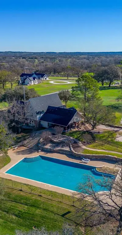 657 S Sugartree Drive, Lipan TX 76462 - Photo 2