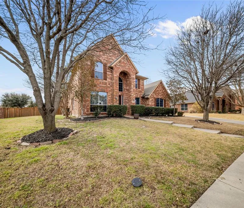656 Memorial Hill Way, Murphy TX 75094