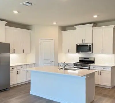 2178 Serenity Lane, Arlington TX 76015 - Photo 2