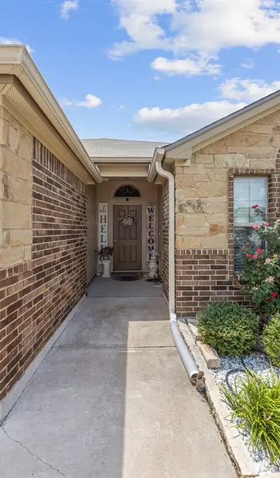 2513 Petersburg Lane, Temple TX 76504 - Photo 2