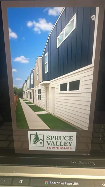 2925 Spruce Valley Lane # 402, Dallas TX 75233