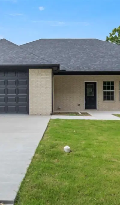 905 W Cardinal Street, Ector TX 75439