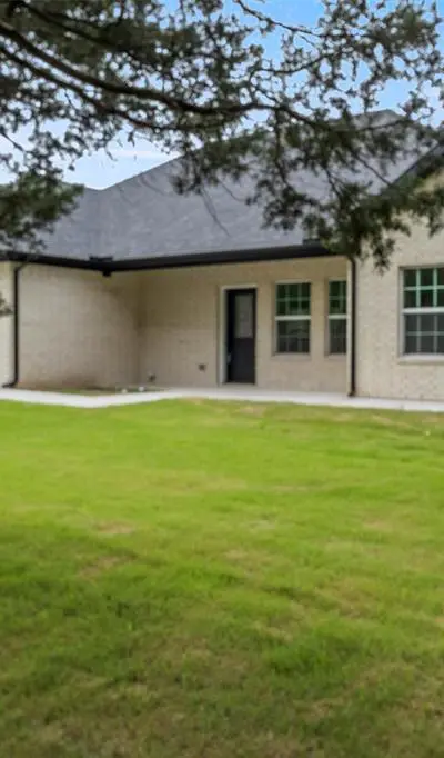 905 W Cardinal Street, Ector TX 75439 - Photo 2