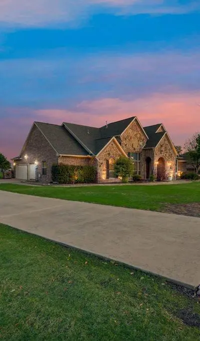 18176 Langford Lane, Talty TX 75126 - Photo 3