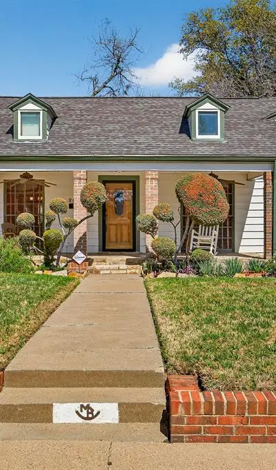 2525 Goldenrod Avenue, Fort Worth TX 76111