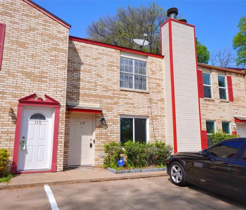 119 Austin Stone Drive, Duncanville TX 75137