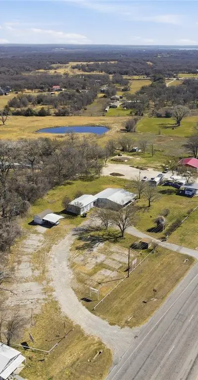 4861 E Highway 199, Reno TX 76082