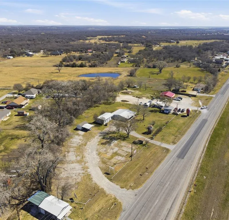 4861 E Highway 199, Reno TX 76082