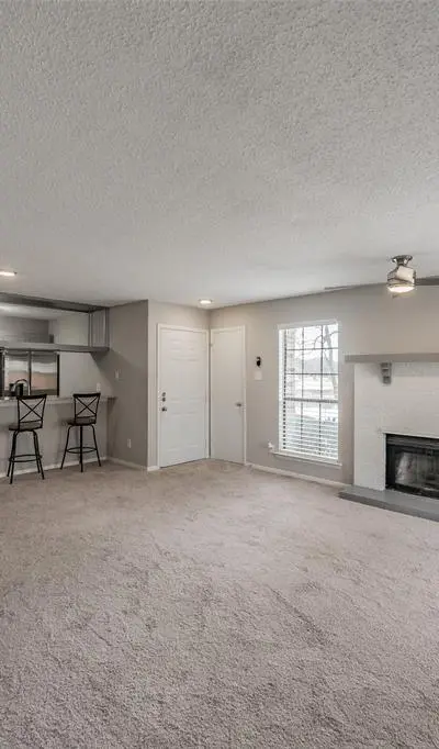 941 Turtle Cove # 129, Irving TX 75060 - Photo 4