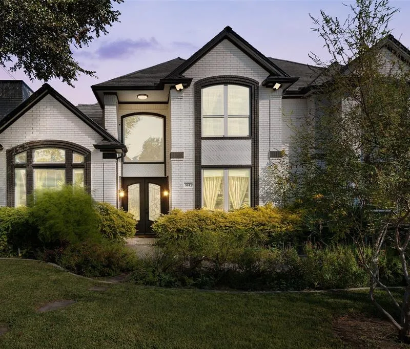 3015 Forestwood Drive, Arlington TX 76006