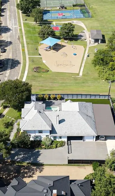 3015 Forestwood Drive, Arlington TX 76006 - Photo 2