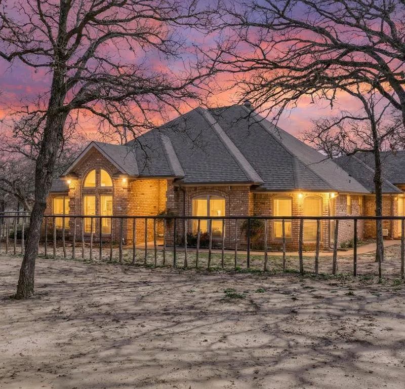 19901 S Highway 281 # A, Lipan TX 76462
