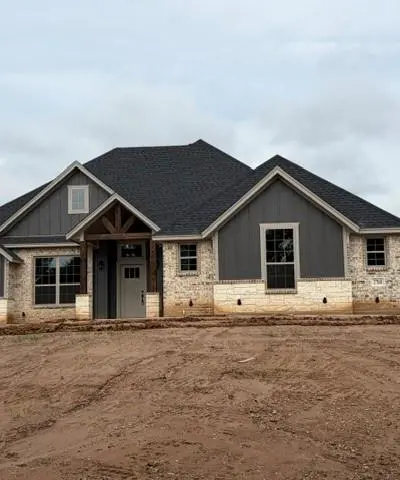 2700 North Cardinal Road, Reno TX 76020