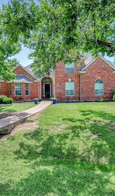 700 N Paradise Cove, Shady Shores TX 76208 - Photo 2