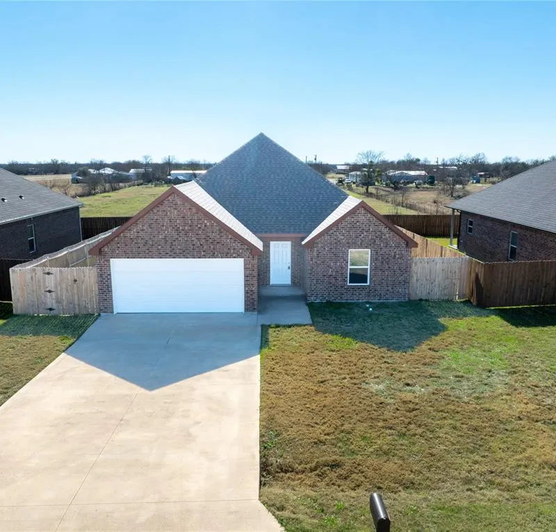 1020 Springview Lane, Mabank TX 75147