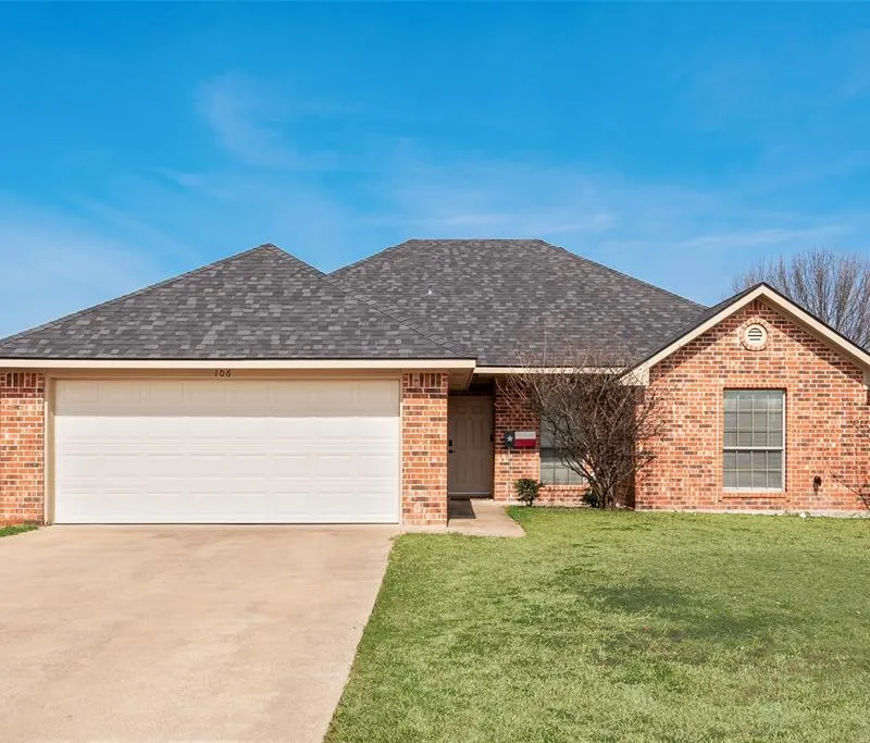 106 Hanover Avenue, Palmer TX 75152