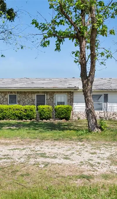 627 FM 633, Kerens TX 75144