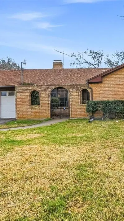 2903 Ashbury Drive, Arlington TX 76015