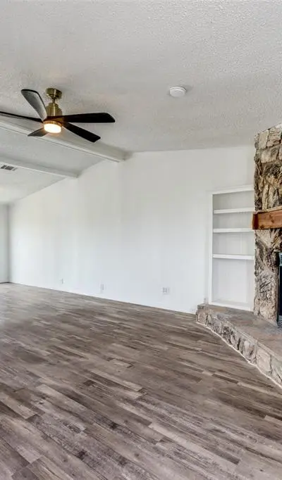 140 Terri Drive, Collinsville TX 76233 - Photo 4
