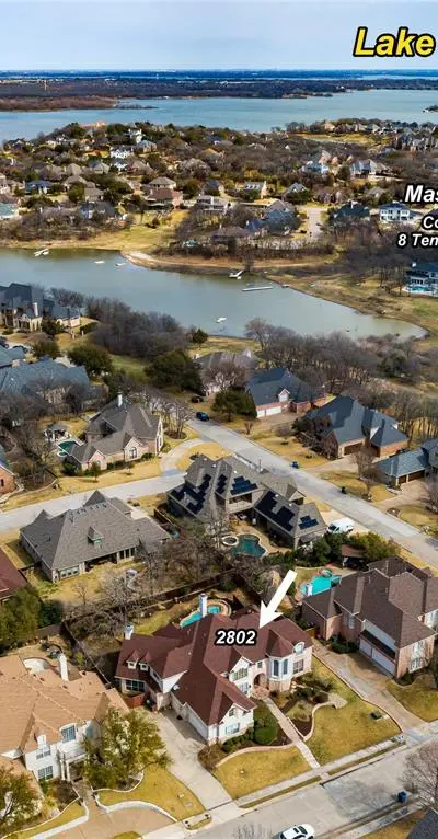 2802 Woodlake Court, Highland Village TX 75077 - Photo 2