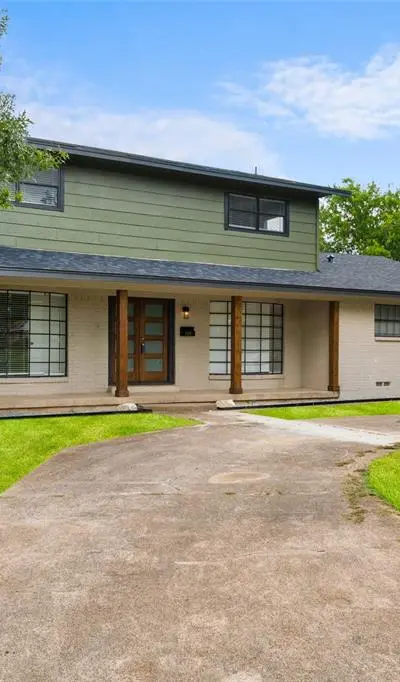 1429 Brook Valley Place, Dallas TX 75232