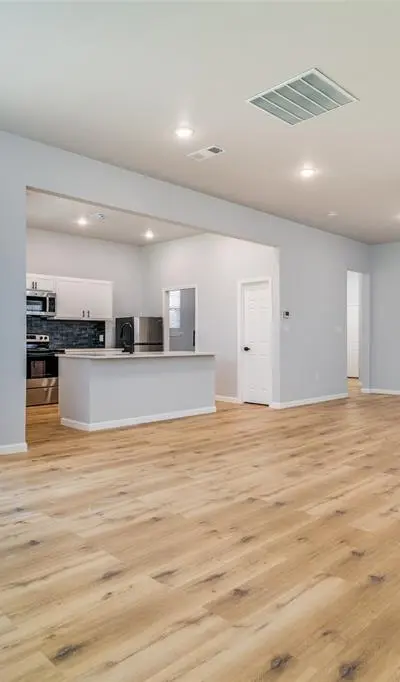 1321 Fletcher Street, Dallas TX 75223 - Photo 4