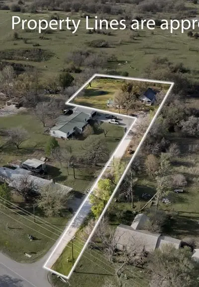 202 Johns Drive, Chico TX 76431 - Photo 5