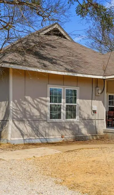 607 E 8th Street, Kemp TX 75143 - Photo 2