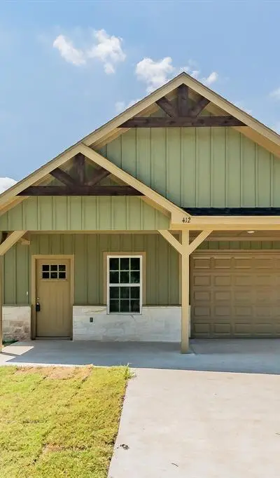 412 Matthew Street, Hillsboro TX 76645