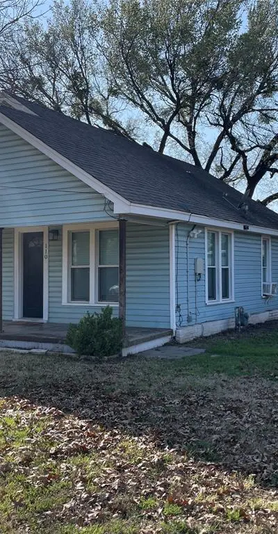 110 S Hubbard Street, Alvord TX 76225 - Photo 2