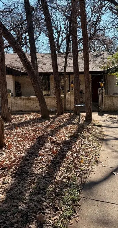 1504 Phillip Court, Irving TX 75060