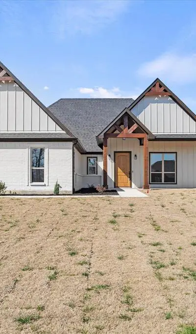3186 County Road 1076, Celeste TX 75423
