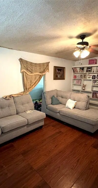 1007 N 17th Street, Temple TX 76501 - Photo 2