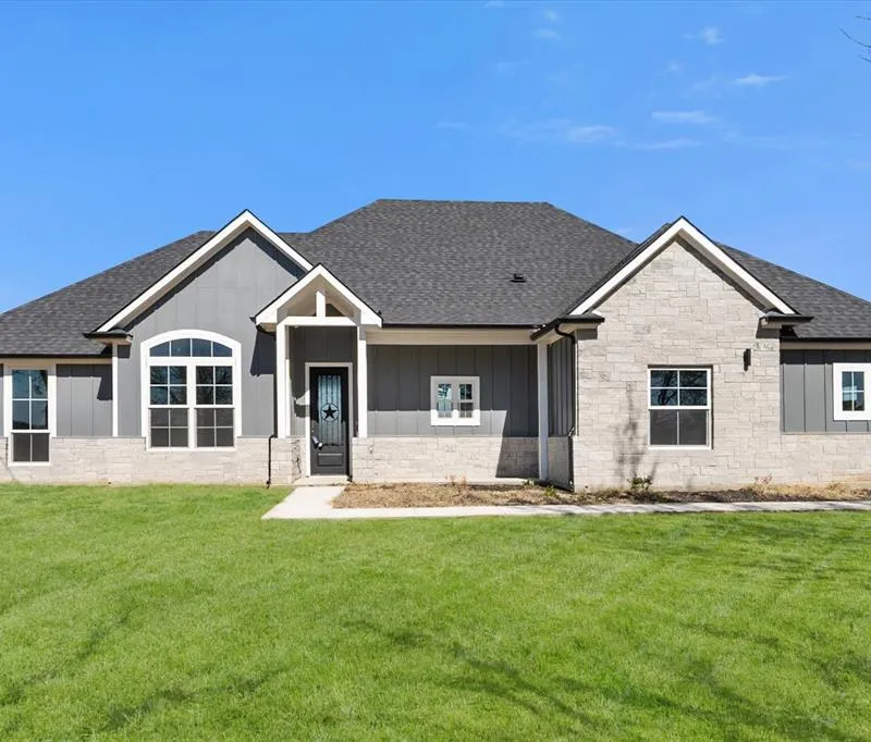 4609 County Road 206, Grandview TX 76050