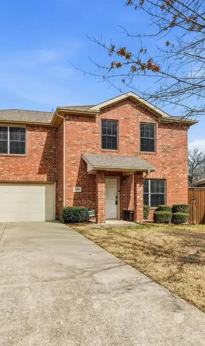 2209 Upcreek Court, Dallas TX 75253