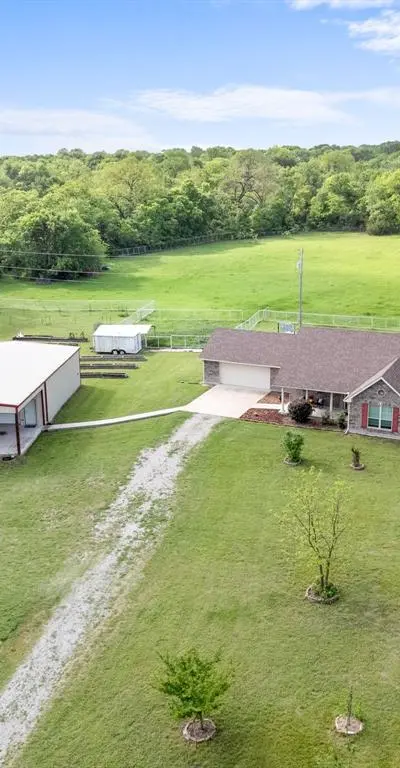 254 Jackson Road, Whitewright TX 75491 - Photo 3