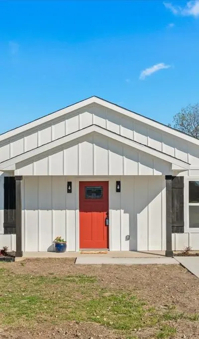 200 Gladys Street, Lone Oak TX 75453