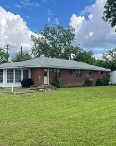 602 West Street, Hico TX 76457 - Photo 4